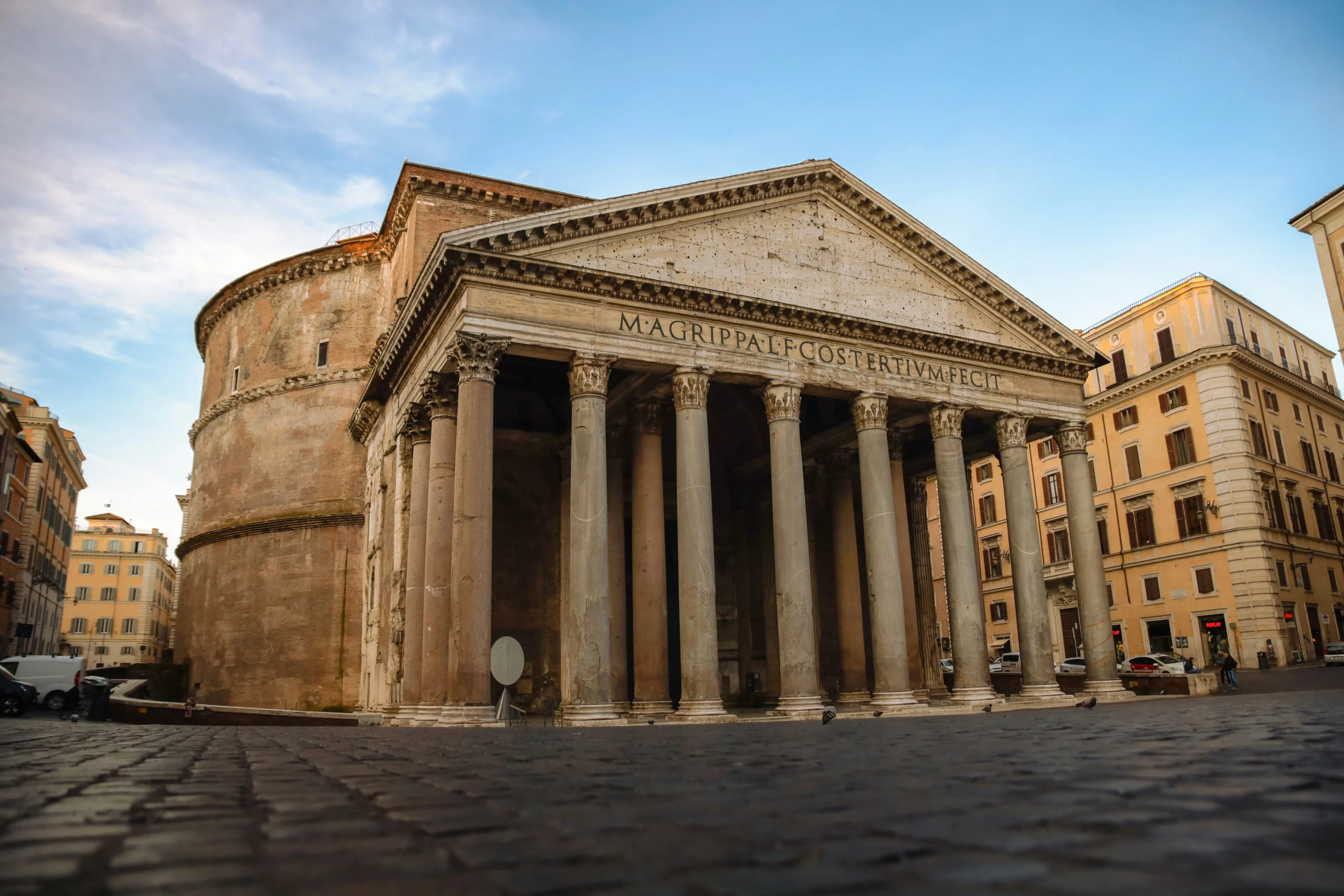 Pantheon Rome without people
